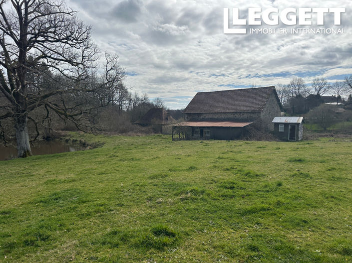 Image No.10-Terre à vendre à Ladignac-le-Long