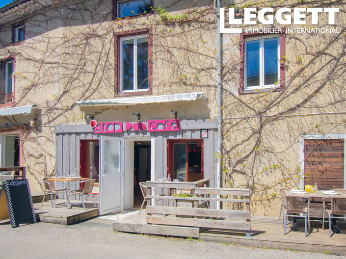 Image No.1-5 Bed House for sale