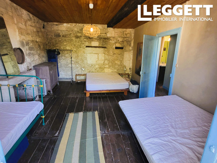 Image No.5-Maison de 2 chambres à vendre à Dordogne