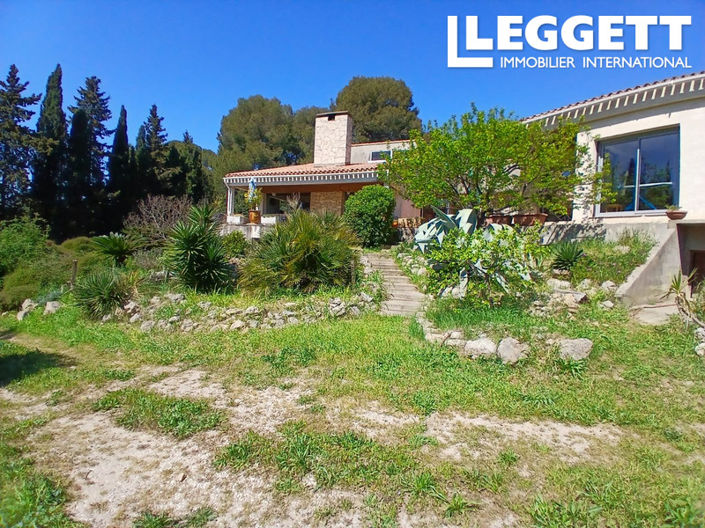 Image No.7-7 Bed House for sale