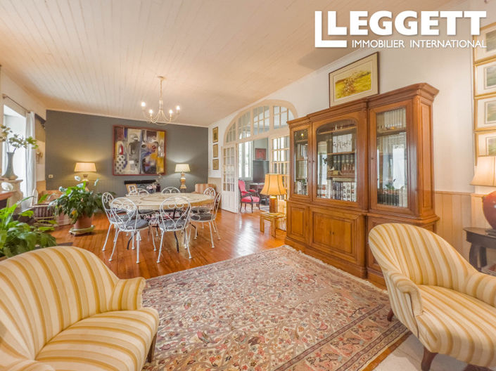 Image No.6-5 Bed House for sale