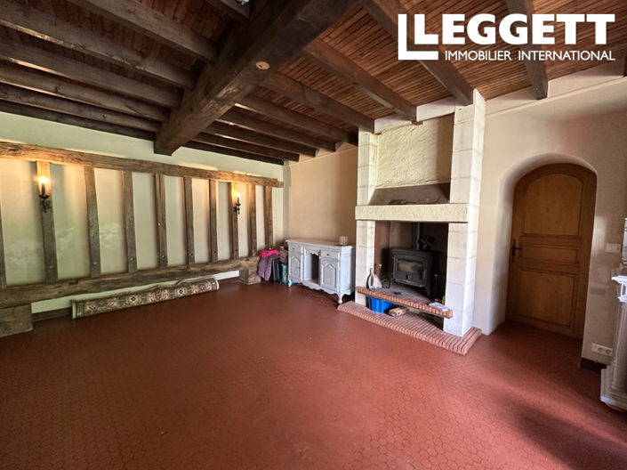 Image No.10-5 Bed House for sale