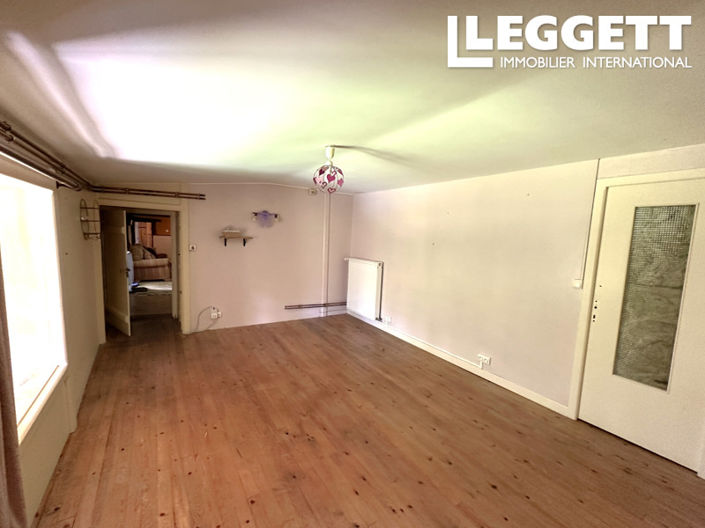 Image No.7-5 Bed House for sale