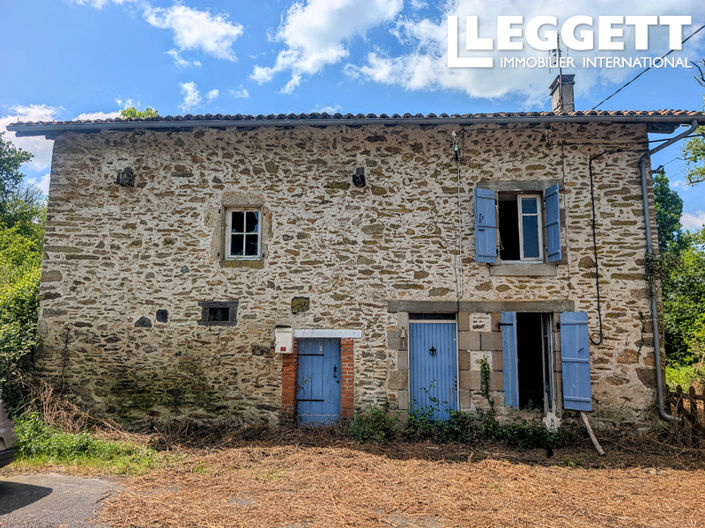 Image No.1-Maison de 2 chambres à vendre à Saint-Bazile