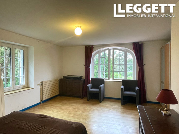 Image No.7-4 Bed House for sale