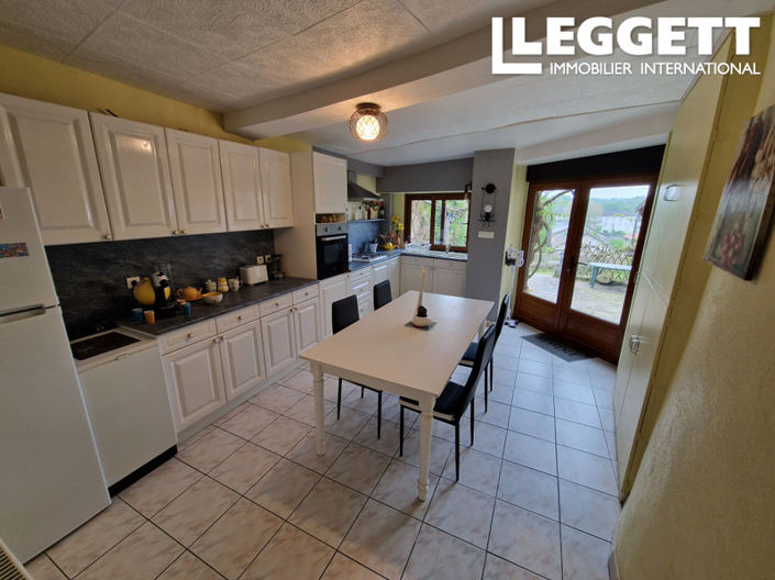 Image No.10-Maison de 3 chambres à vendre à Rochechouart