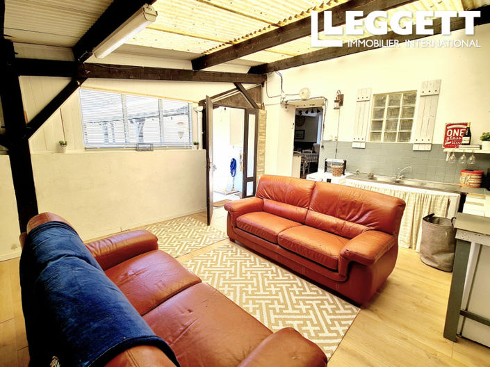 Image No.4-2 Bed House for sale