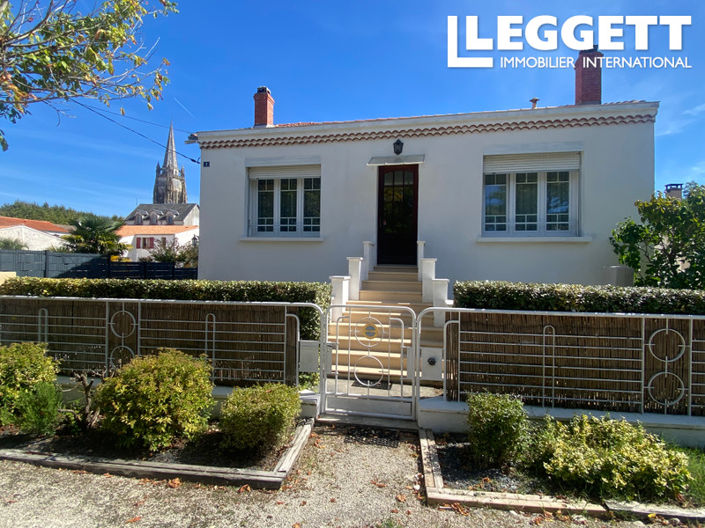 Image No.7-3 Bed House for sale