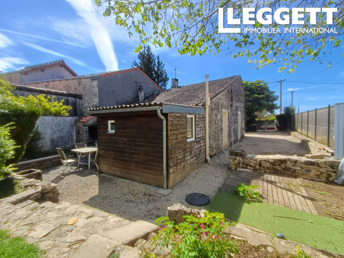 Image No.10-3 Bed House for sale