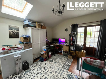 ahr0chm6ly9jzg4uagvzdglhlmltbw8vaw1hz2uvvevom