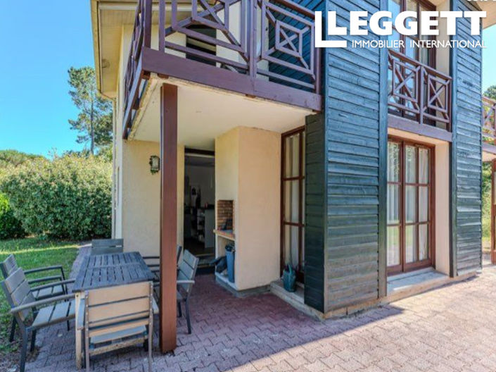 Image No.8-2 Bed House for sale