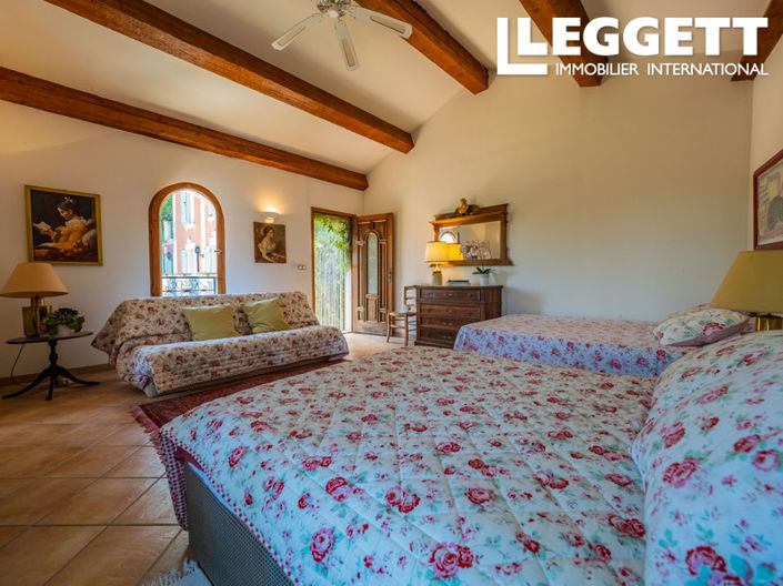 Image No.9-4 Bed House for sale