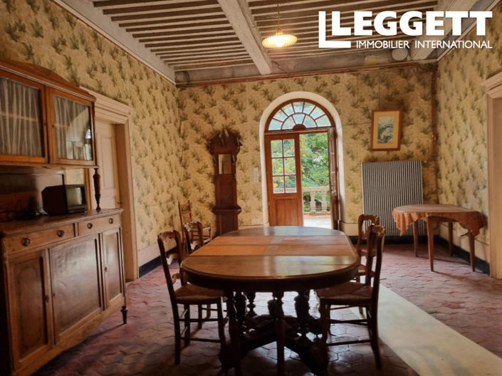 Image No.3-4 Bed House for sale