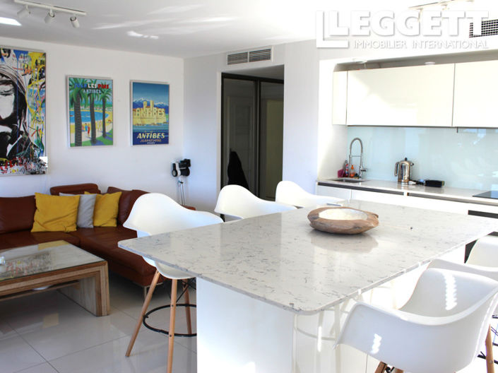 Image No.3-2 Bed Apartment for sale