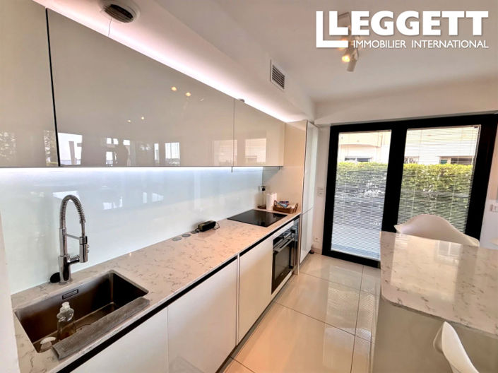 Image No.3-2 Bed Apartment for sale