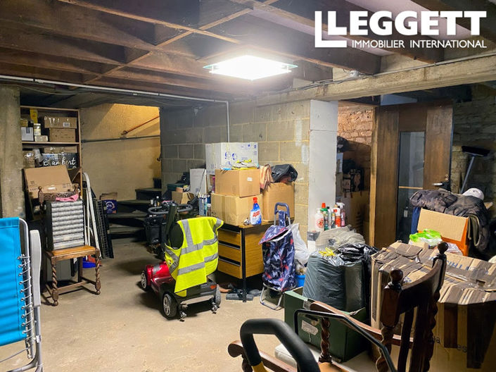 Image No.10-3 Bed House for sale