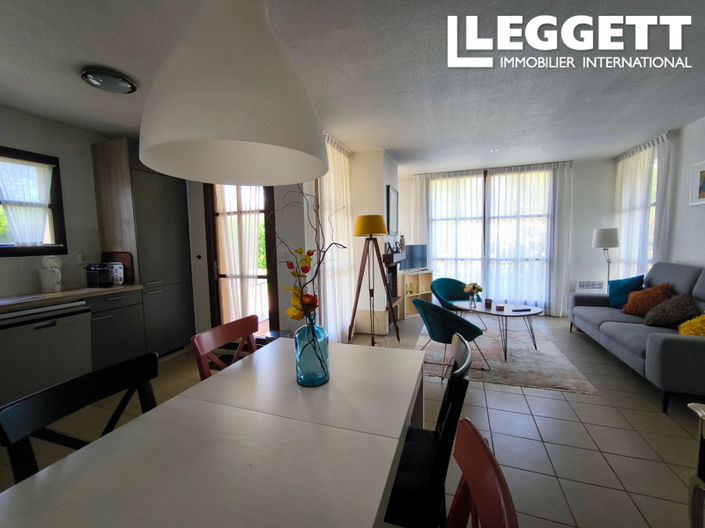 Image No.3-2 Bed House for sale