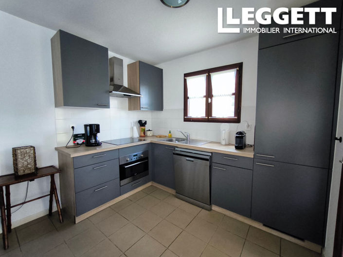 Image No.4-Maison de 2 chambres à vendre à Salles