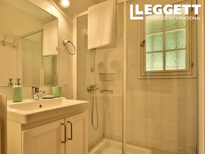 Image No.10-Maison de 5 chambres à vendre à Saint-Cézaire-sur-Siagne