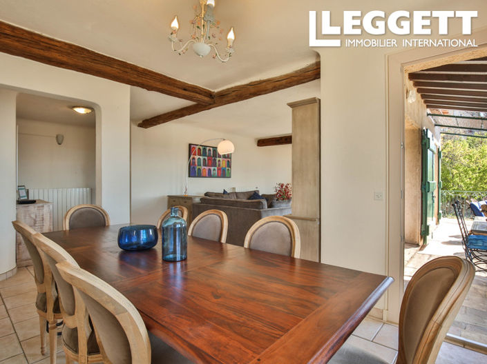 Image No.5-Maison de 5 chambres à vendre à Saint-Cézaire-sur-Siagne