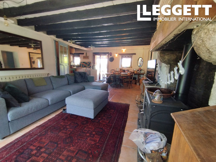 Image No.4-10 Bed House for sale