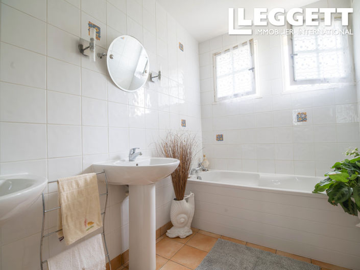 Image No.10-Maison de 4 chambres à vendre à Sougéal