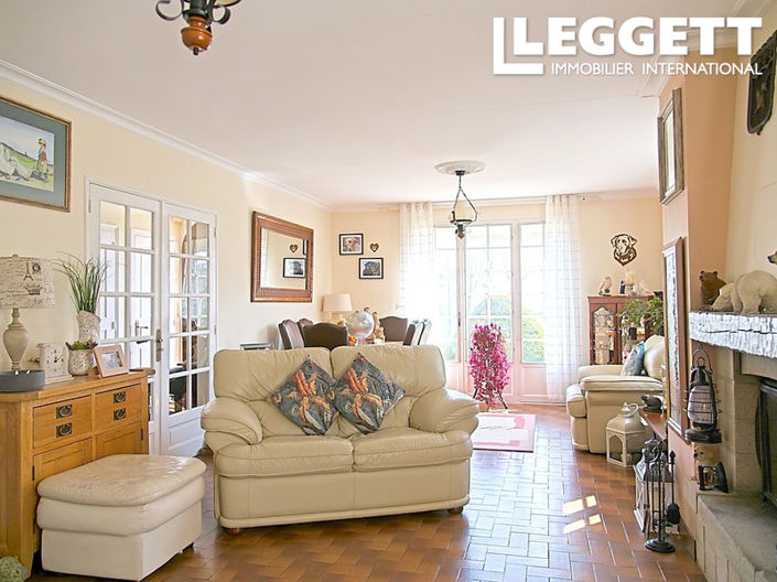 Image No.5-Maison de 4 chambres à vendre à Sougéal