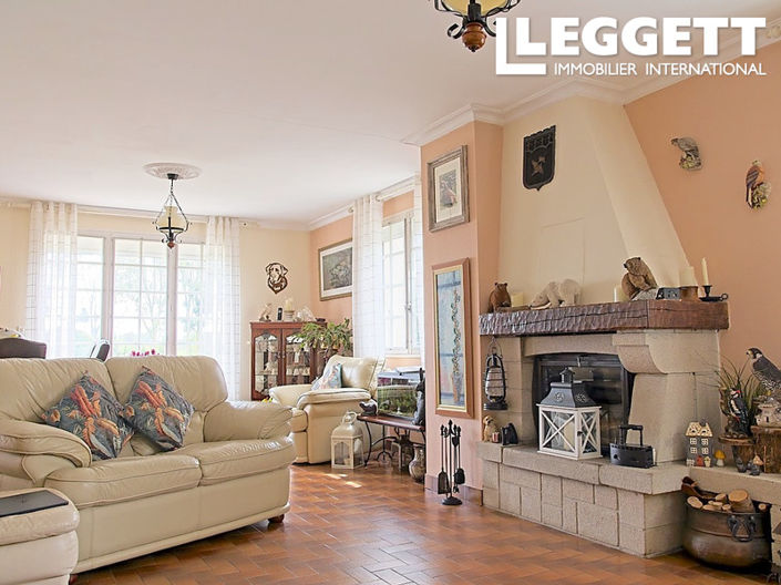 Image No.6-Maison de 4 chambres à vendre à Sougéal