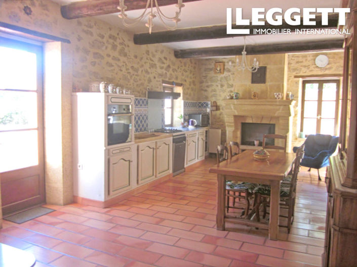 Image No.4-7 Bed House for sale