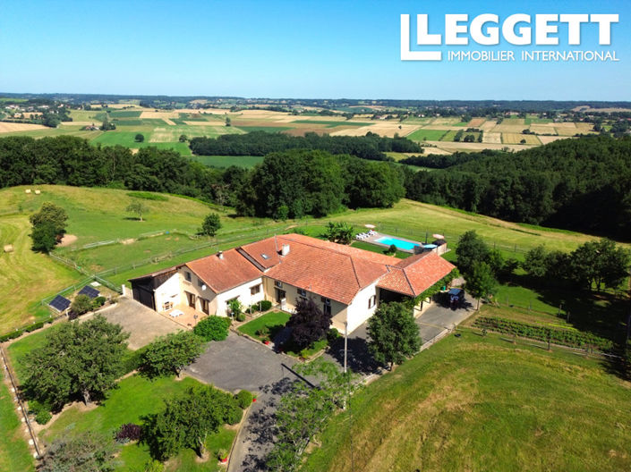 Image No.1-7 Bed House for sale