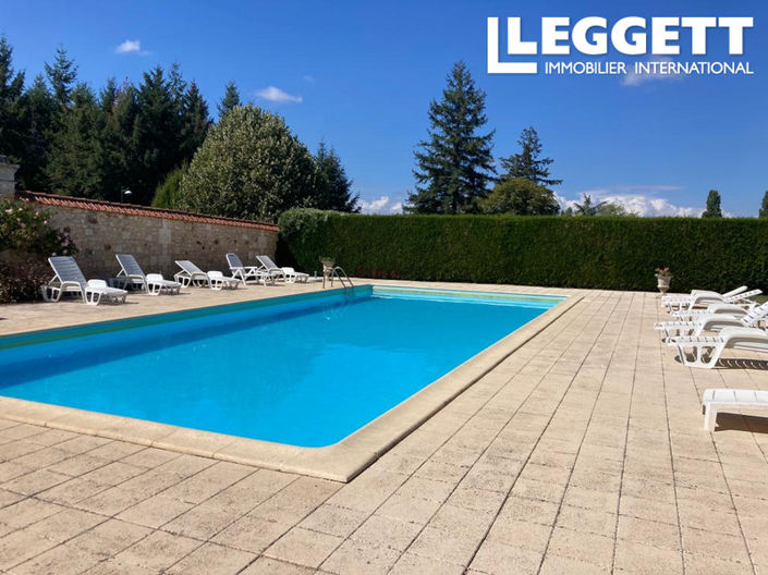 Image No.6-3 Bed House for sale