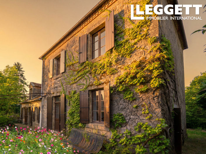 Image No.2-Maison de 6 chambres à vendre à Badefols-d'Ans