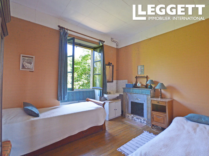 Image No.8-Maison de 6 chambres à vendre à Badefols-d'Ans