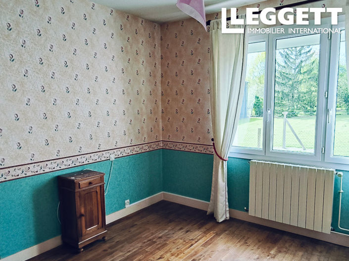 Image No.6-5 Bed House for sale