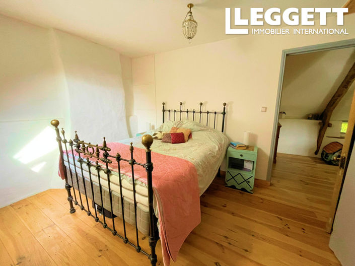 Image No.5-3 Bed House for sale