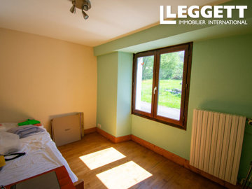 ahr0chm6ly9jzg4uagvzdglhlmltbw8vaw1hz2uvvevom