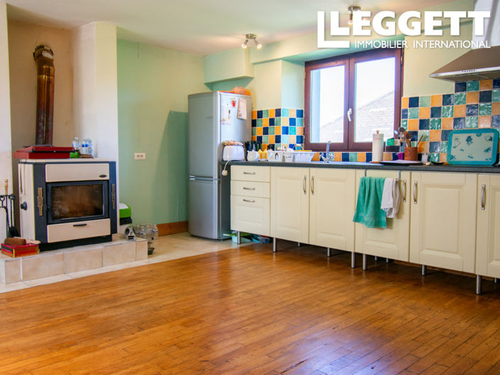 Image No.4-Maison de 2 chambres à vendre à Saint-Victour