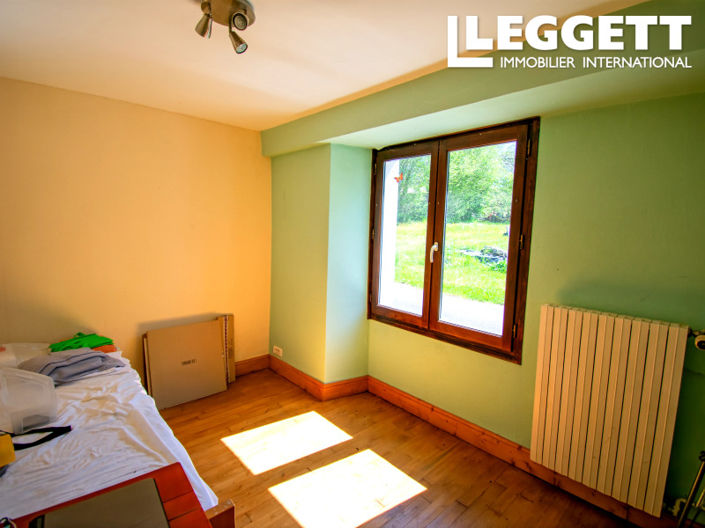 Image No.4-2 Bed House for sale