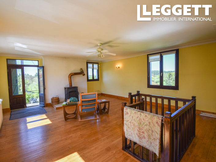 Image No.5-Maison de 2 chambres à vendre à Saint-Victour