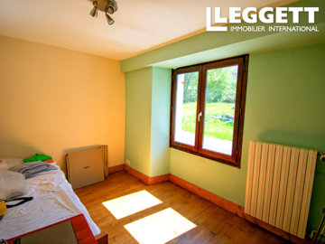 ahr0chm6ly9jzg4uagvzdglhlmltbw8vaw1hz2uvvevom