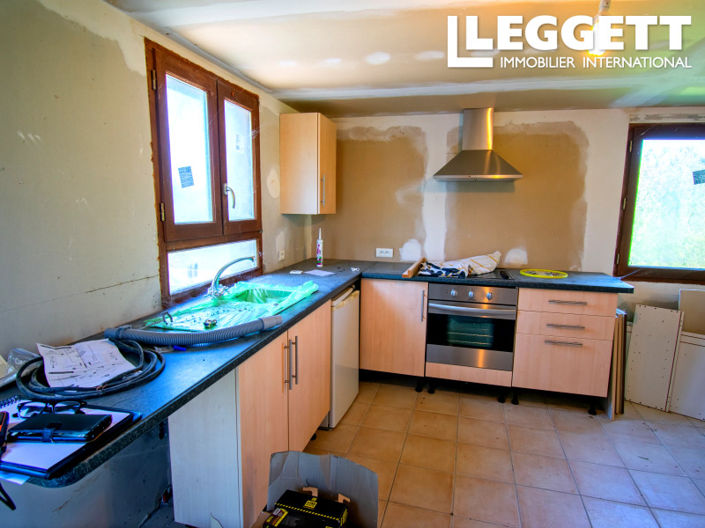 Image No.7-2 Bed House for sale