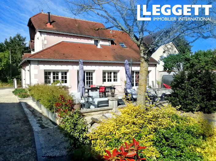 Image No.3-8 Bed House for sale