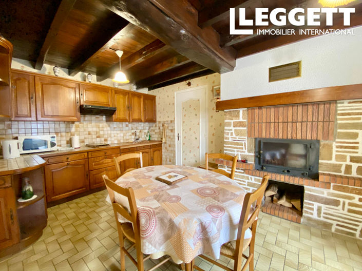 Image No.6-2 Bed House for sale