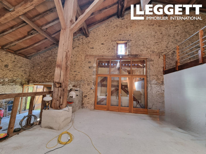 Image No.5-2 Bed Bar for sale