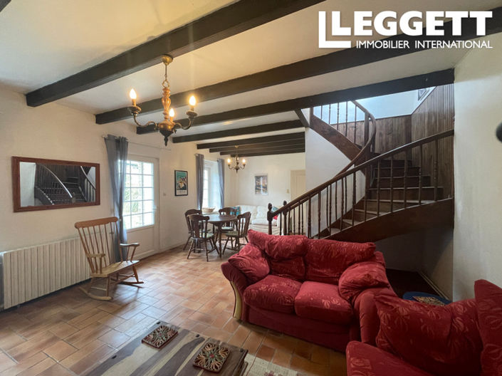 Image No.7-3 Bed House for sale