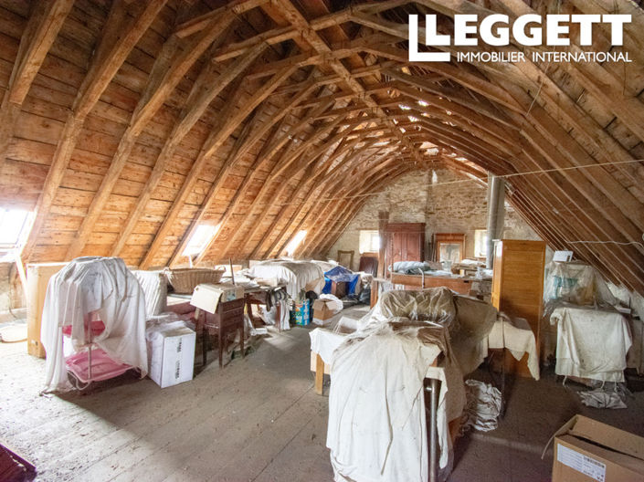 Image No.10-5 Bed House for sale