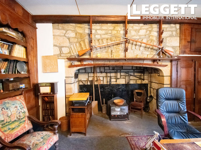 Image No.2-5 Bed House for sale