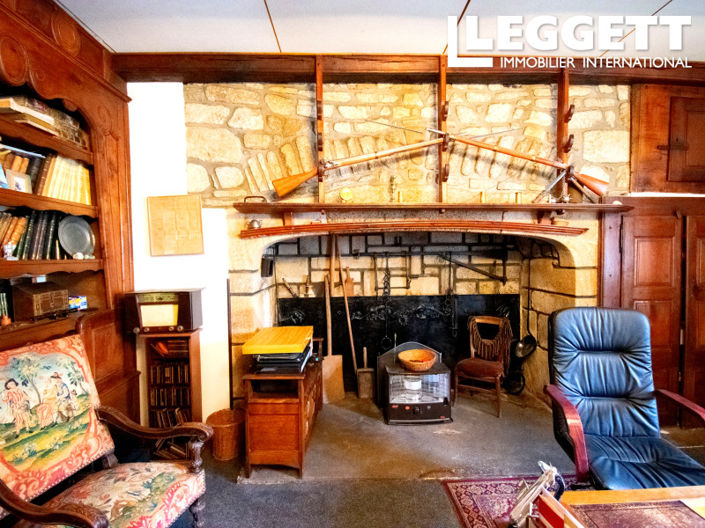 Image No.2-5 Bed House for sale