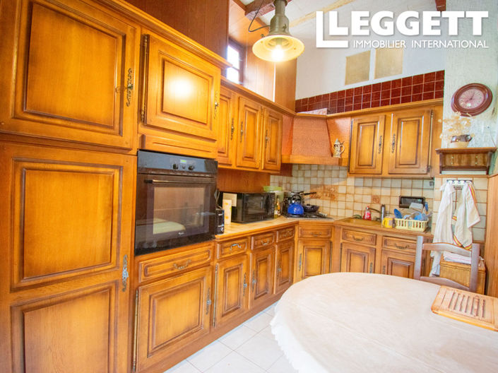 Image No.4-5 Bed House for sale