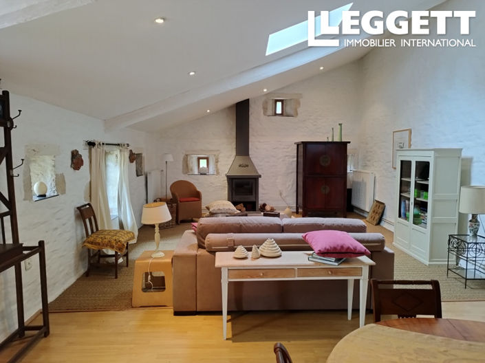 Image No.9-4 Bed House for sale